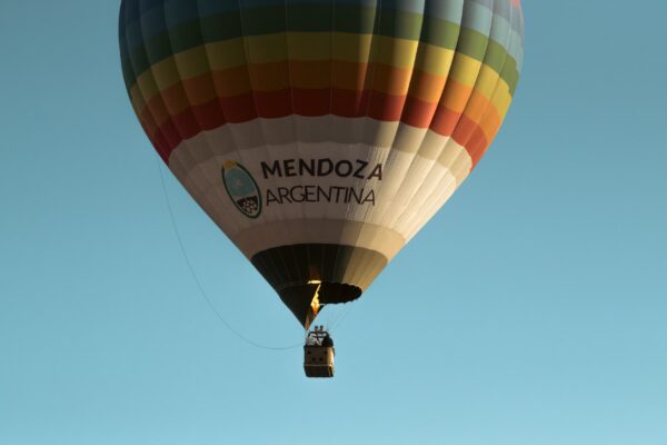 Hot air balloon ride over the Vineyards + Wine Toast - Image 5